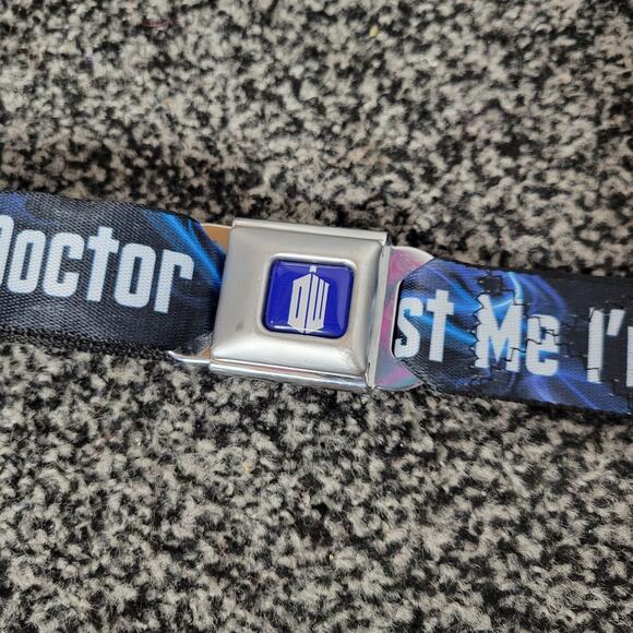 BUCKLE-DOWN Doctor Who Matt Smith Tardis Seatbelt Belt, Adjustable - Picture 2 of 6